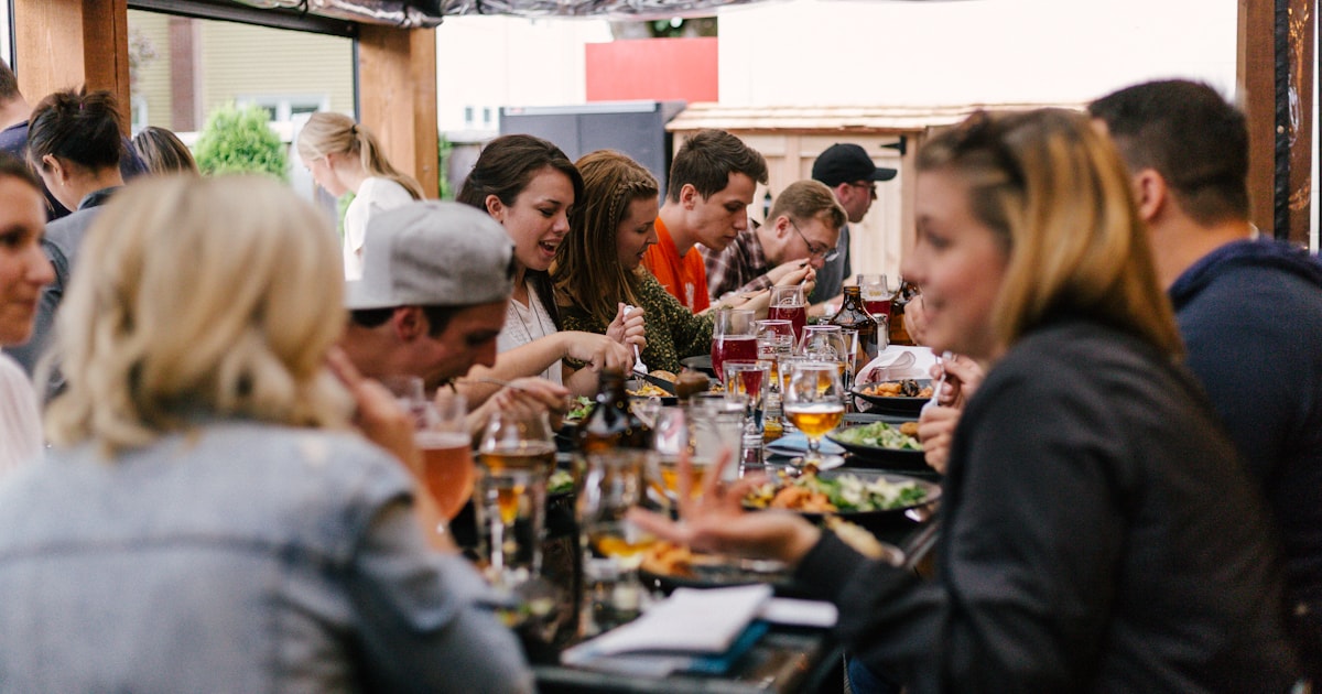 How to Start a Monthly Supper Club With Your Friends